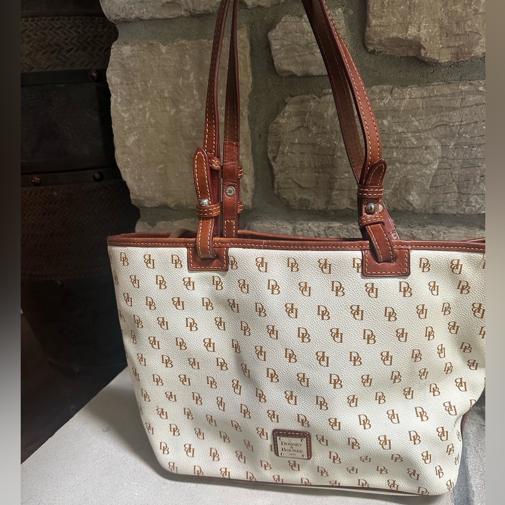 Dooney & Bourke Cream and Brown Bag